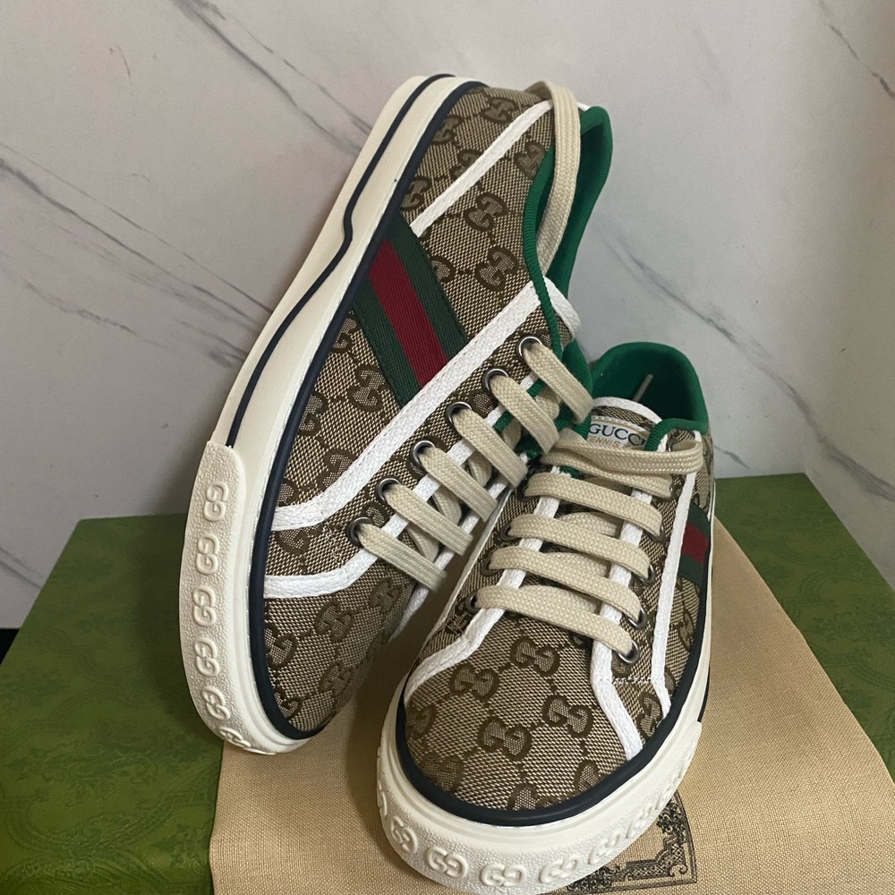 Gucci Women's Tan and Green Logo Sneakers